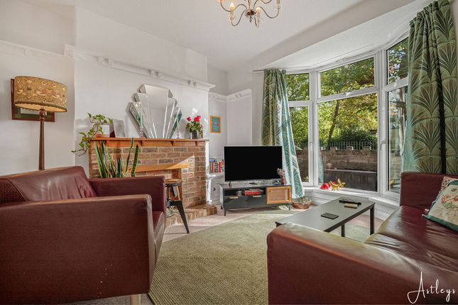 11, Parkview Terrace, Swansea photo 2