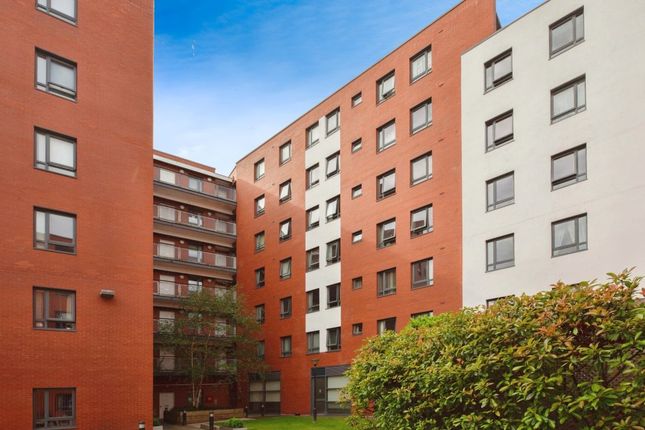 Thumbnail Flat for sale in City Gate 3, 5 Blantyre Street, Manchester