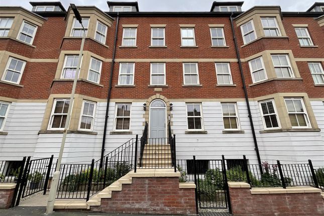 Flat for sale in Marlborough Street, Scarborough