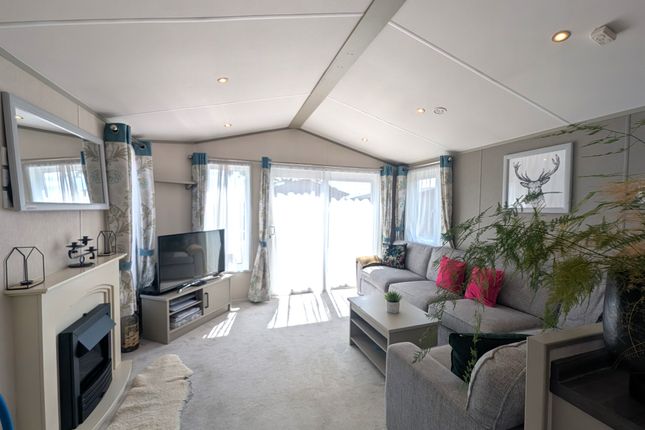 52, Stonham Barns Holiday Park, Pettaugh Road, STOWMARKET photo 4