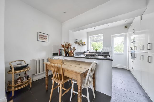 54, Waite Davies Road, Lee photo 4