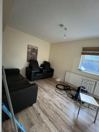 479, Cambridge Heath Road, Bethnal Green photo 5