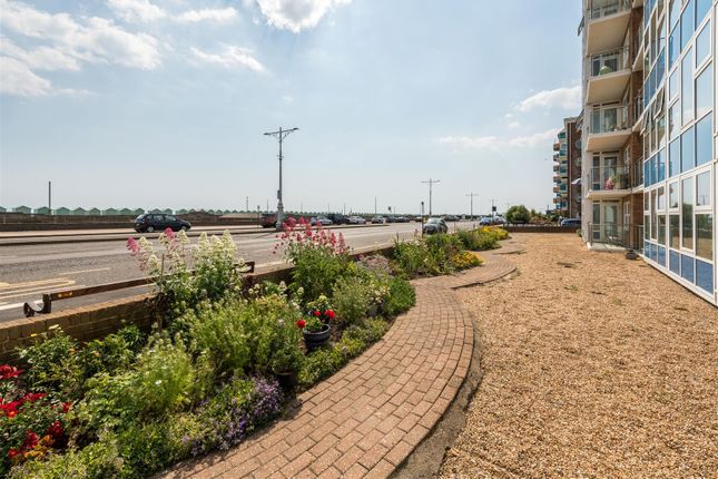 Flat for sale in "Channings, " 215 Kingsway, Hove