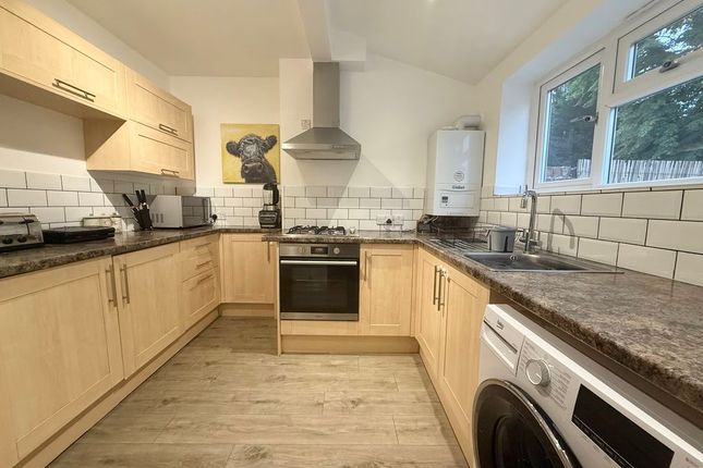 72, Station Road, Woburn Sands photo 4