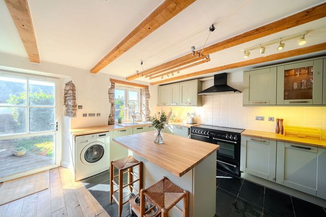 Earlswood, Chepstow photo 4