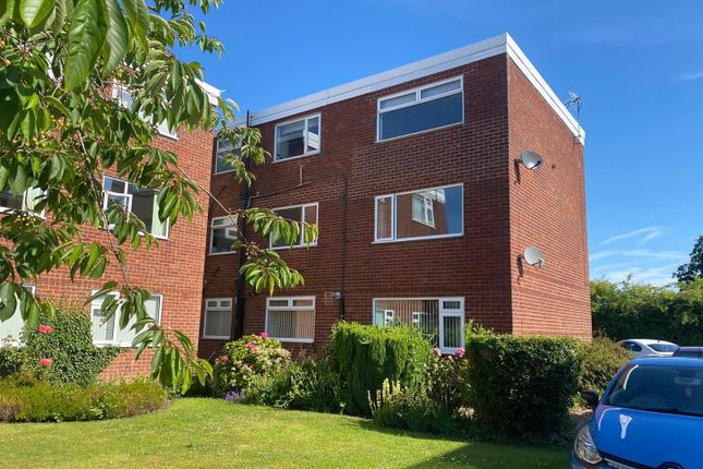 2 bed flat for sale in Upper Eastern Green Lane, Coventry CV5