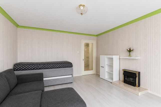 Lullington House, Upperton Road, Eastbourne photo 3