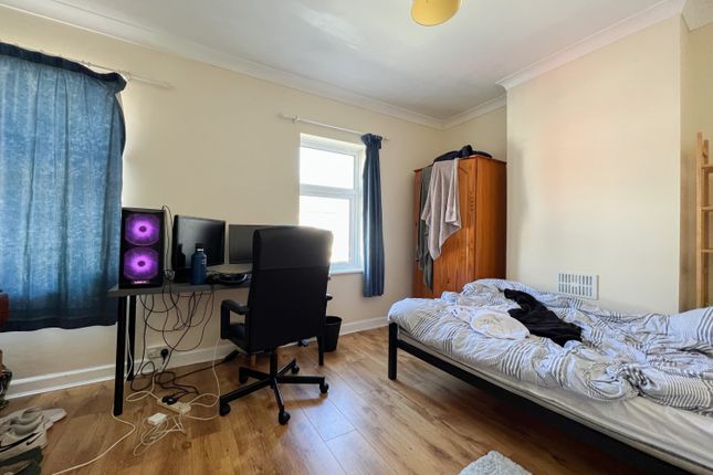 41, May Street, Cardiff photo 4