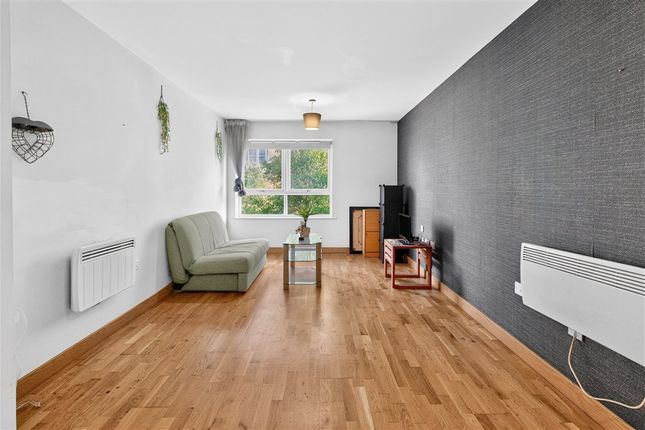 Cherrydown East, Basildon photo 4