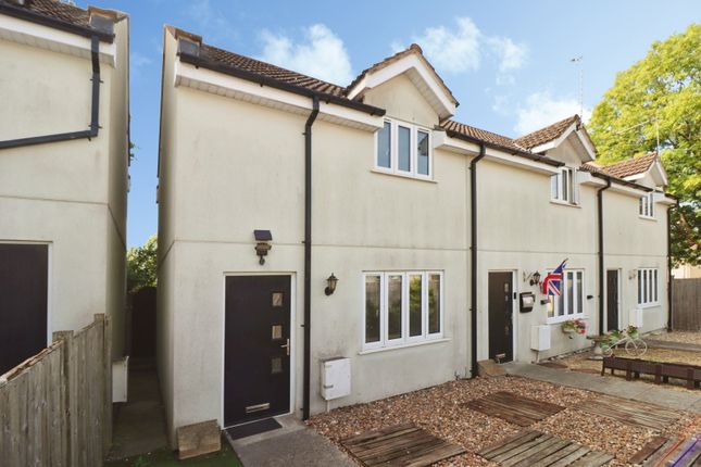2-bed terraced on 3, Verde Close, Bristol, £215,000