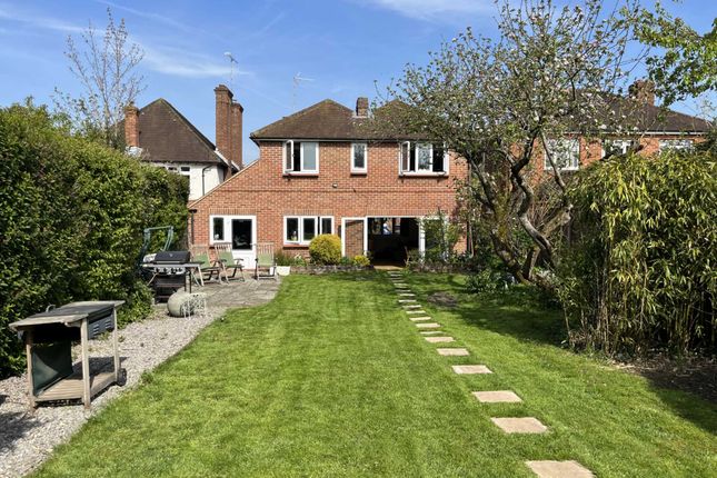 Thumbnail Detached house to rent in Rectory Close, Newbury