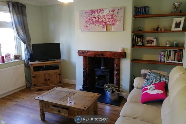 Park Lane, Royton photo 3