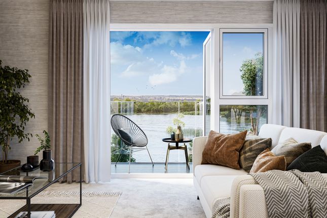 Flat for sale in Elm Apartment At Conningbrook Lakes, Kennington, Ashford