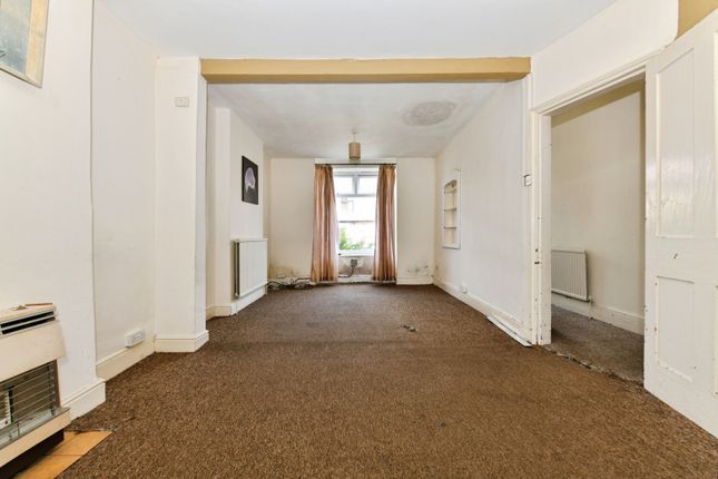 6, Victoria Grove, Somerset photo 2