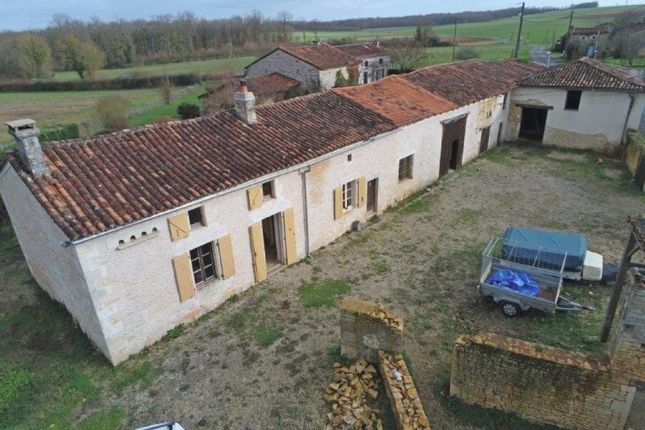 Thumbnail Country house for sale in Mansle, Poitou-Charentes, 16230, France