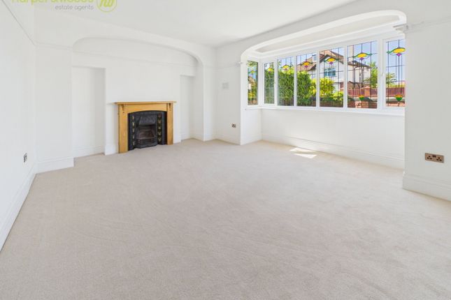 11, Lansdowne Road, Wallasey photo 3