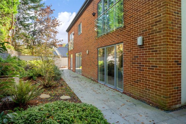 Detached house for sale in Rayleigh Close, Cambridge