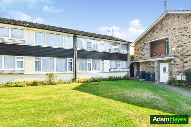 Thumbnail Flat for sale in Woodside Grange Road, North Finchley