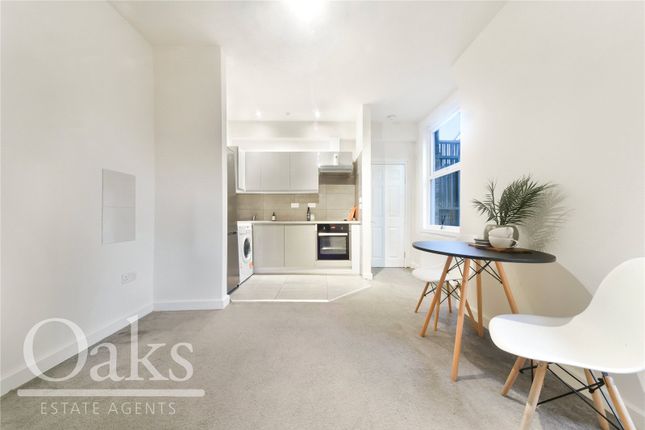 Thumbnail Flat for sale in Babington Road, London