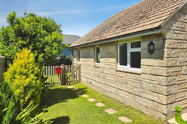 2-bed house on 3, Hurst Point View, Isle of Wight, £279,950
