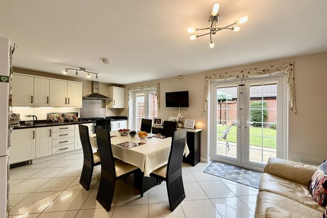 20, Edward Phillipps Road, Loughborough photo 3
