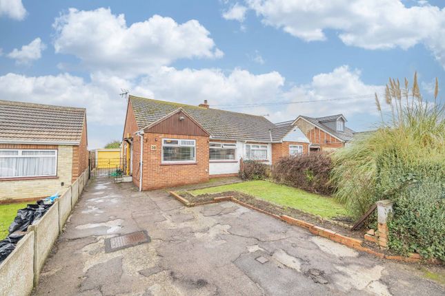 2-bed bungalow on 30, Ford Close, Kent, £290,000