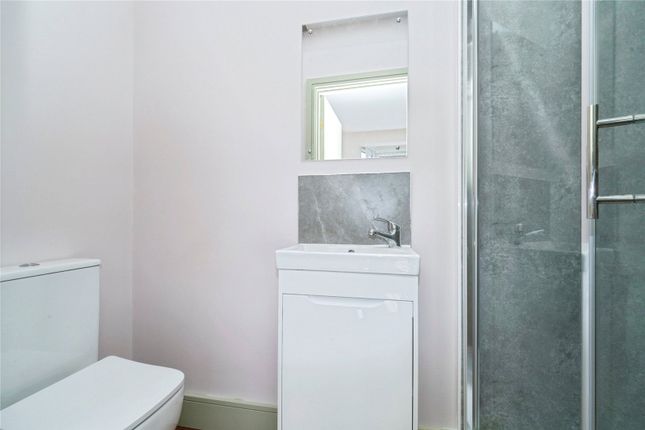Room 1, 368, Church Road, Middlesex photo 4