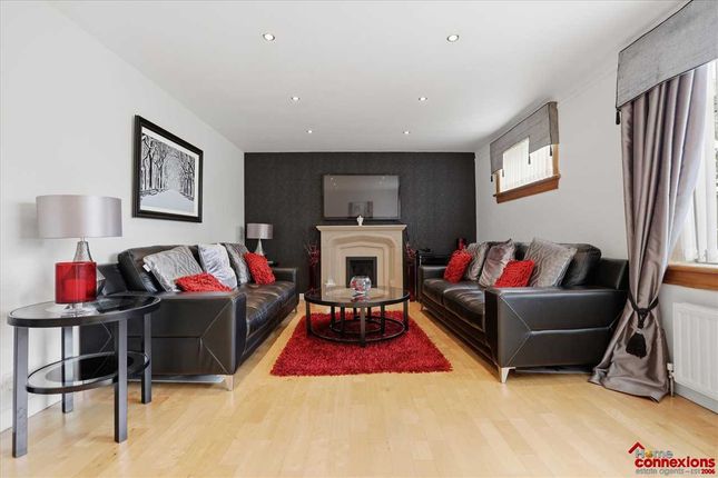 1, Findhorn Place, Gardenhall, EAST KILBRIDE photo 2