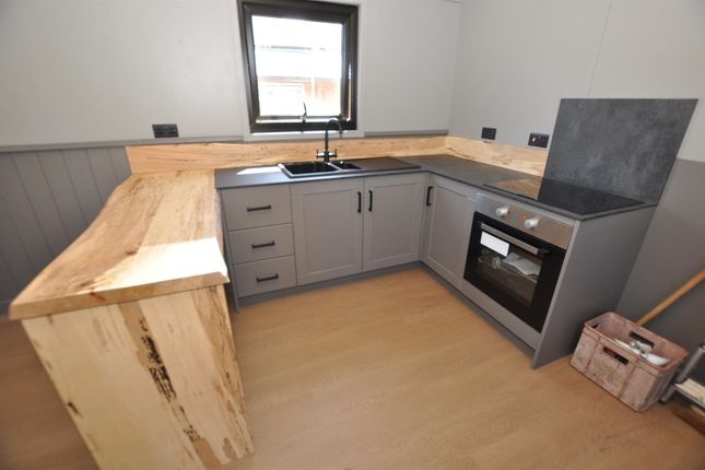 3 Mill Park Caravan Site, Grist Square, Carmarthen photo 2