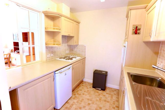 4 Fairland Court, Wymondham photo 4