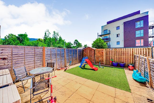 3, Vimy Drive, Dartford photo 4