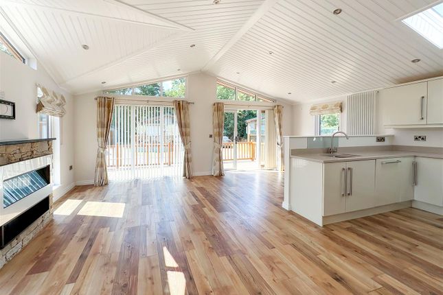 35, Jaybelle Grange Lodge Park, Yapton Road, Littlehampton photo 3