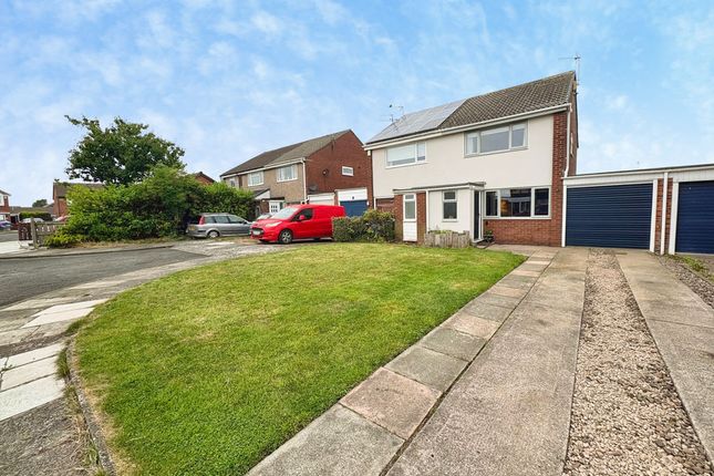 2-bed semi-detached on 10, Lapwing Close, Blyth, £170,000