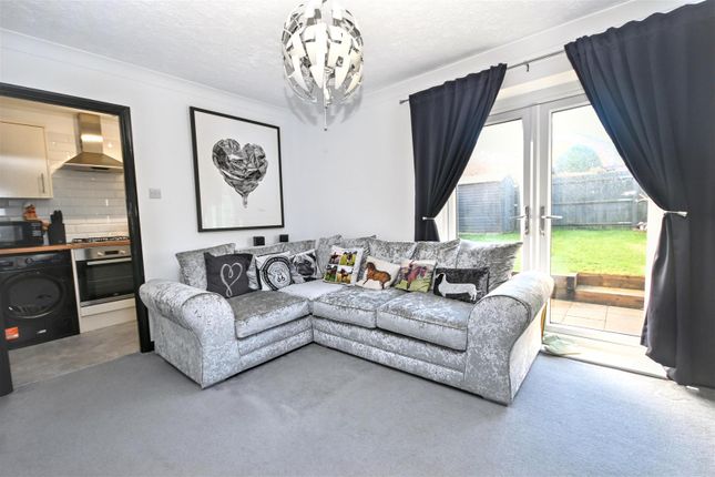 34, Mendip Avenue, Eastbourne photo 4