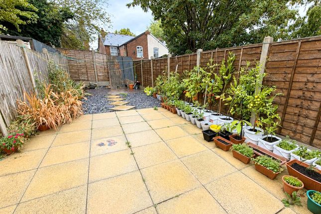 44,, Bruford Road, Wolverhampton photo 5