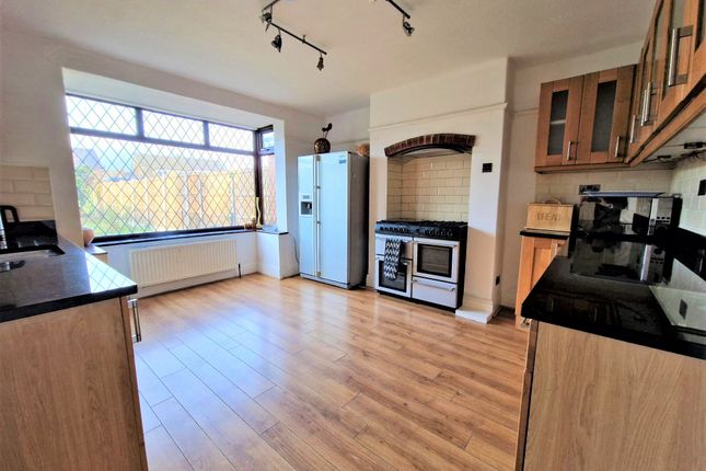 35, Tenter Balk Lane, Doncaster photo 4
