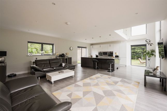 Westwood House, 27, Common Road, Diss photo 3