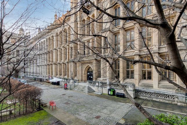 Apt 8, St. Dunstans House 133-137 Fetter Lane, London photo 4