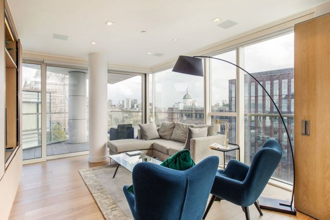 90, Tudor House, Duchess Walk, London photo 4