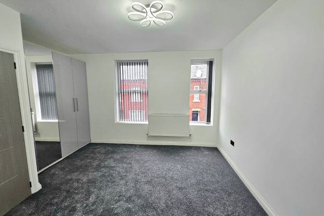 Crondall Street, Manchester photo 3