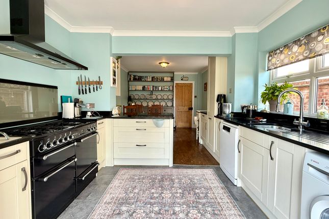 17, Bury Road, Gosport photo 3