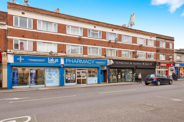 Flat for sale in Kingston Road, Portsmouth