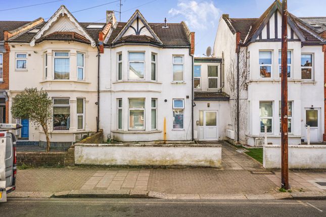 2-bed flat on Flat 2, 92, Welldon Crescent, Harrow, £425,000