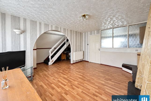 Pendle Drive, Merseyside photo 4