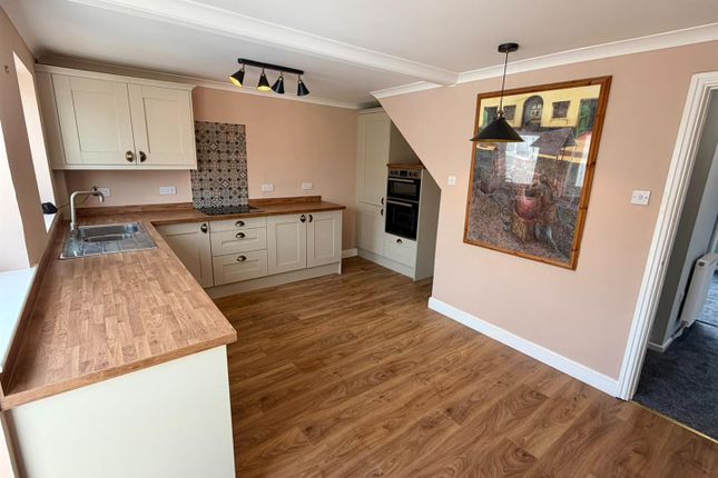 37, Burdon Drive, Hereford photo 2