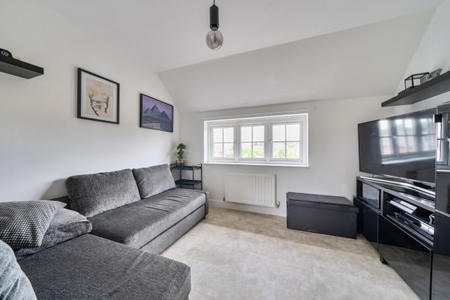 92, Lancaster Crescent, Northwich photo 4
