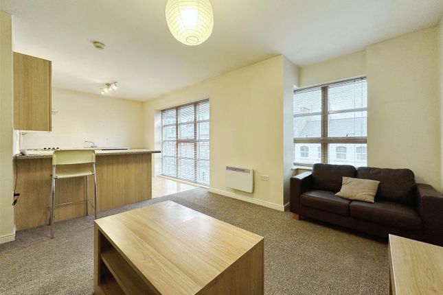 Flat for sale in Wright Street, Hull