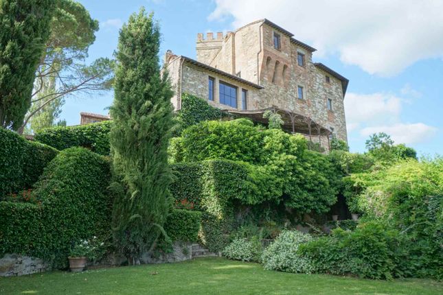 Ch&acirc;teau for sale in Località Polgeto, Umbertide, Perugia, Umbria, Italy