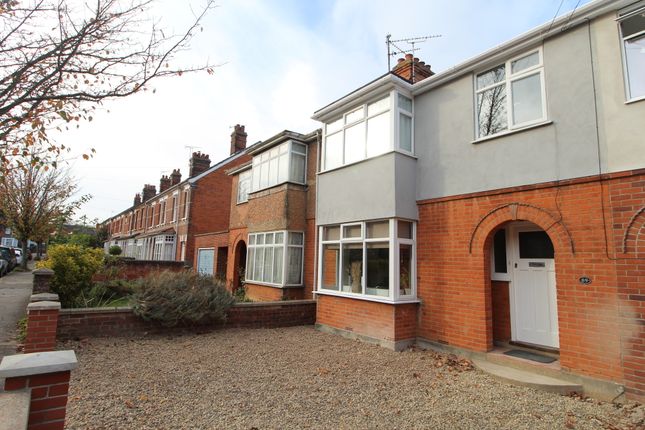 Thumbnail Terraced house to rent in York Road, Bury St. Edmunds