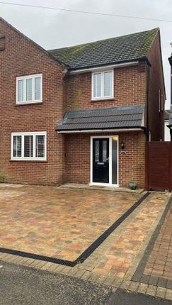 Thumbnail Detached house to rent in Addlestone, Surrey